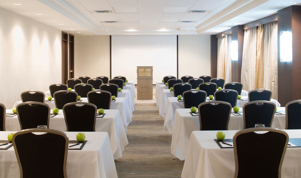 CAMBRIDGE SUITES HOTEL