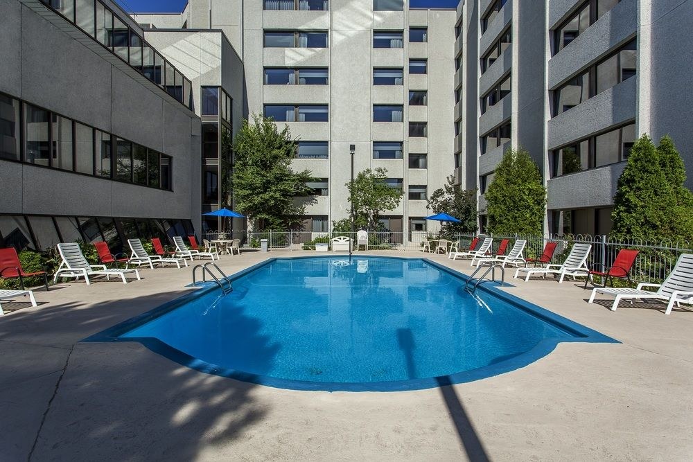 HOTEL UNIVERSEL MONTREAL photo 1
