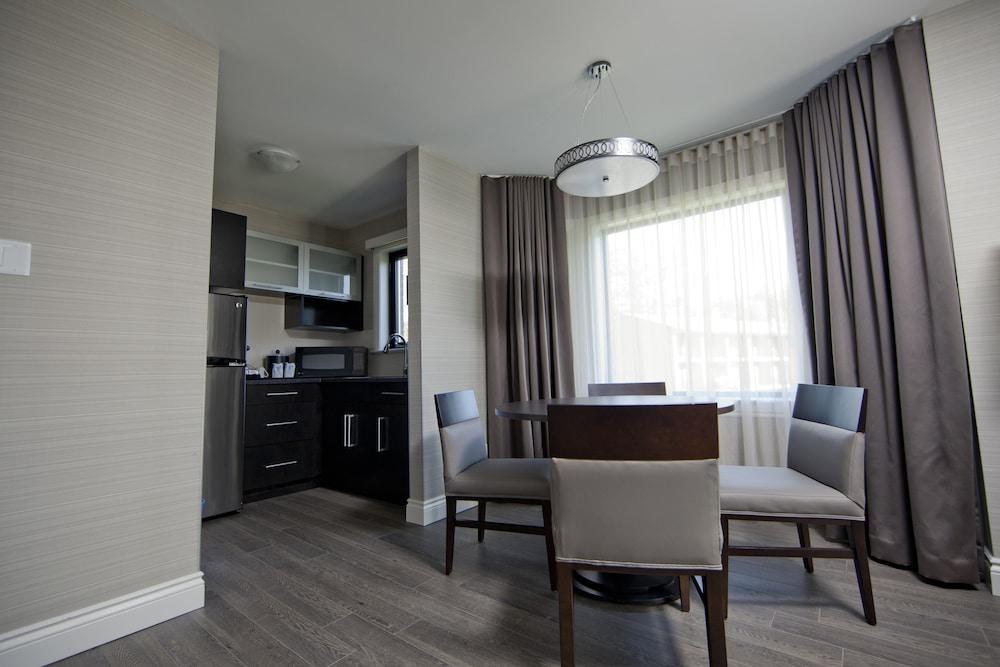 RAMADA BY WYNDHAM OTTAWA ON THE RIDEAU photo 3