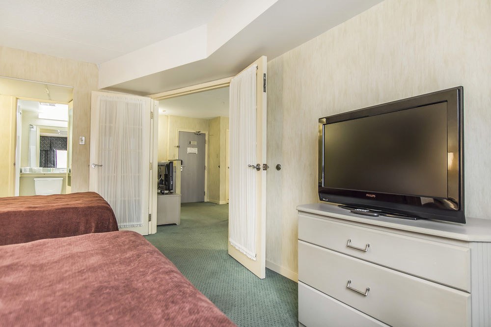 QUALITY SUITES QUEBEC photo 1
