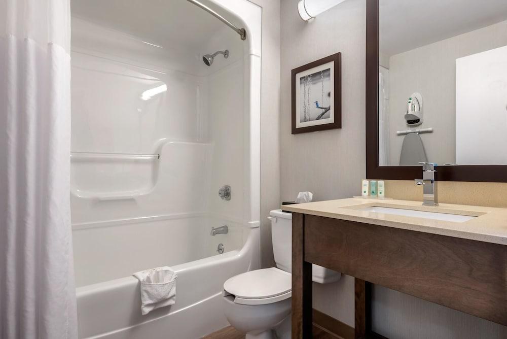 QUALITY SUITES QUEBEC photo 3