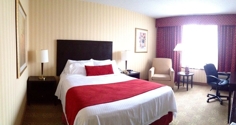 DOUBLETREE BY HILTON HOTEL TORONTO AIRPORT WEST