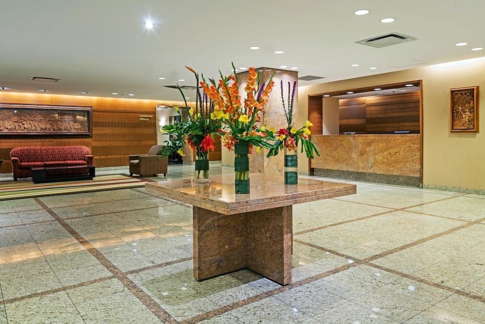 CROWNE PLAZA TORONTO AIRPORT photo 4