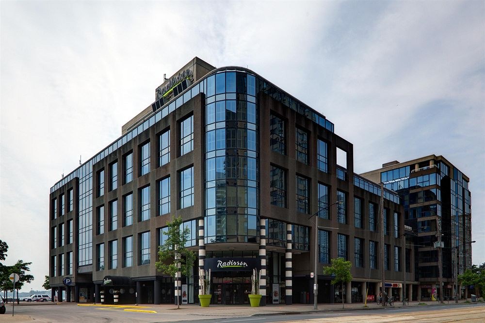 Radisson Blu Toronto Downtown photo 1