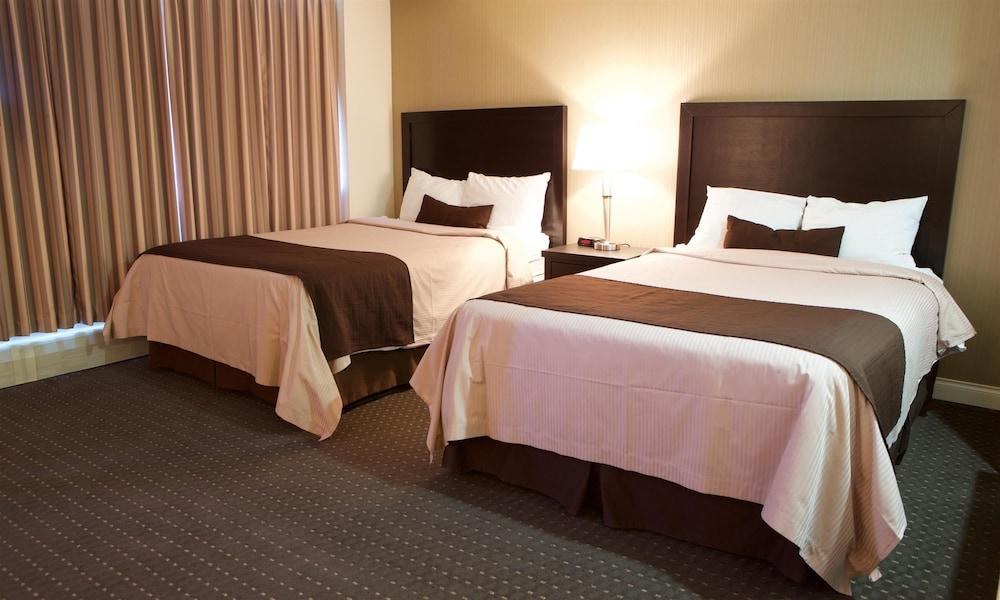 CENTURY PLAZA HOTEL & SPA VANCOUVER photo 3