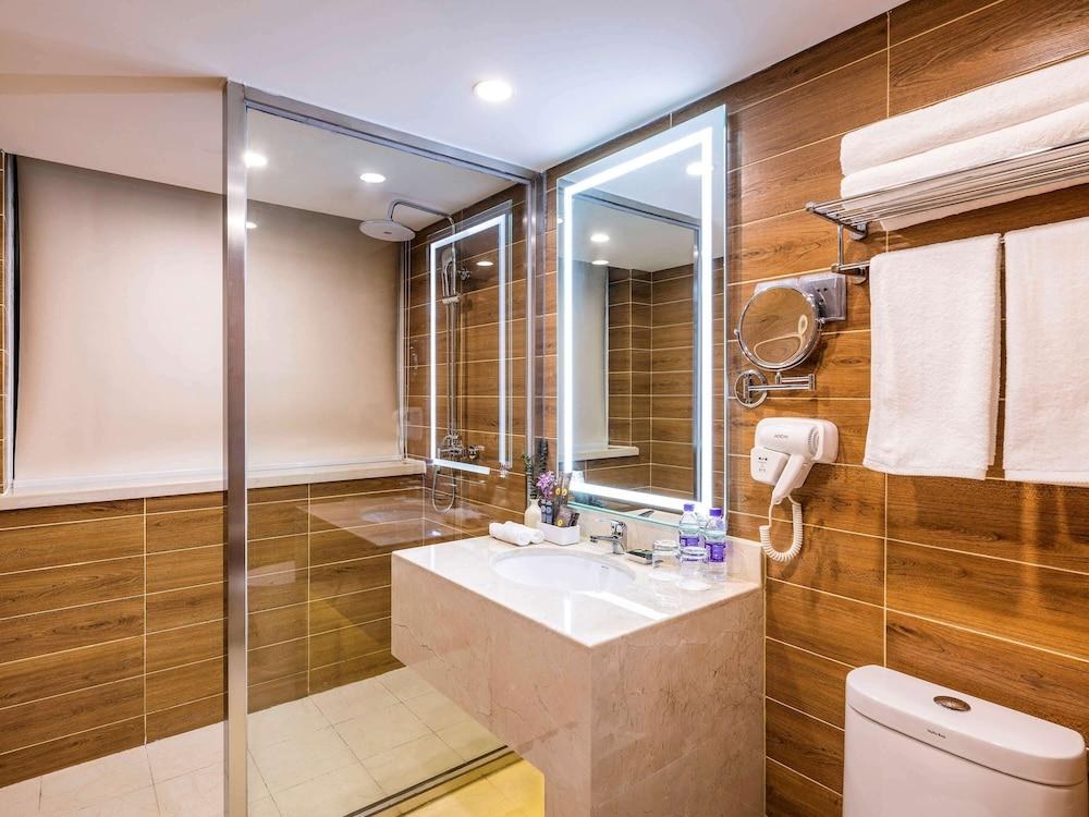 NOVOTEL BEIJING PEACE photo 3