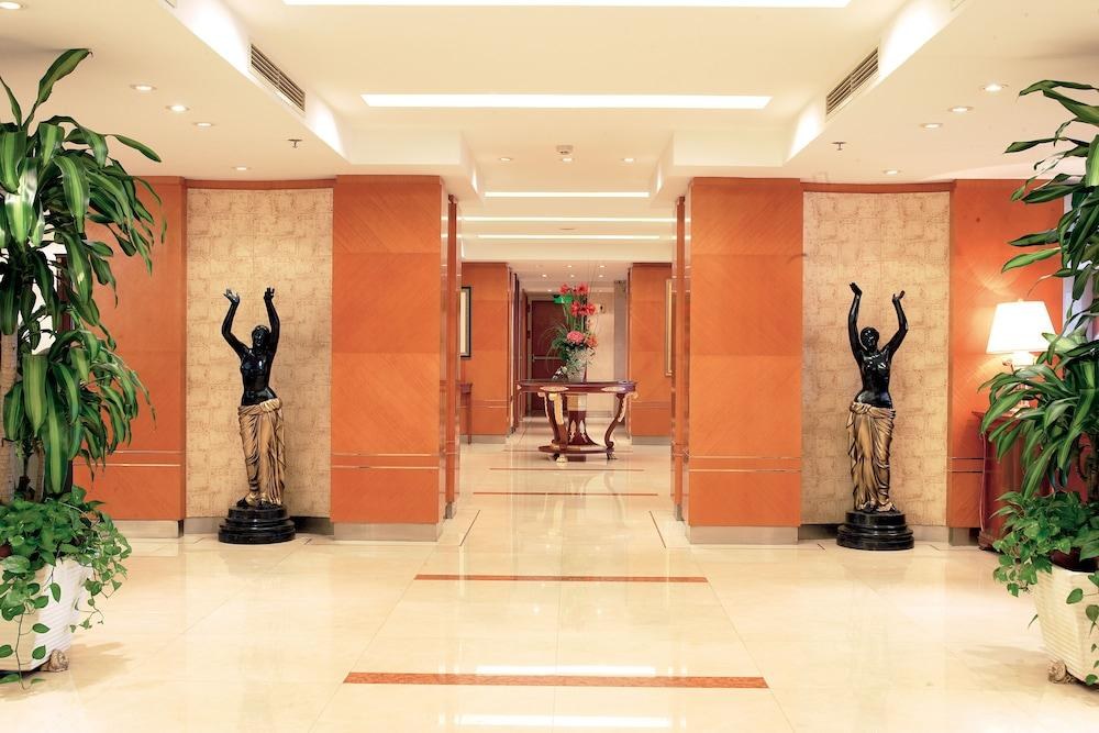 JIANGUO HOTEL SHANGHAI photo 2