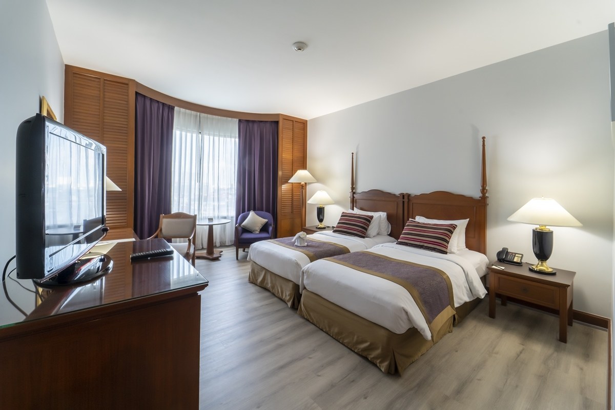 CENTURY PARK HOTEL photo 2