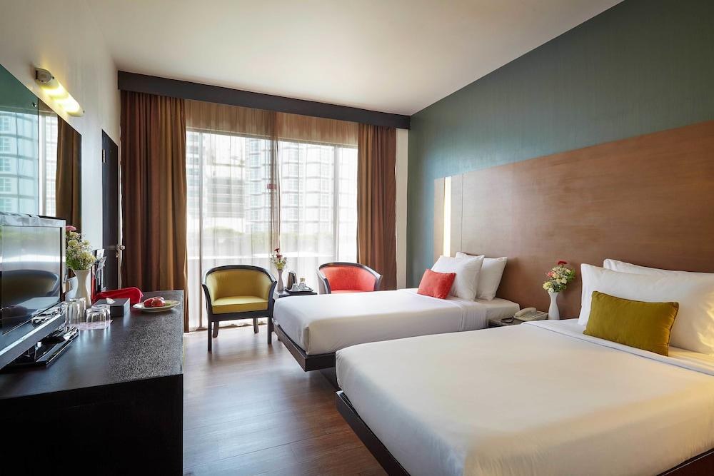 AMBASSADOR HOTEL BANGKOK photo 2