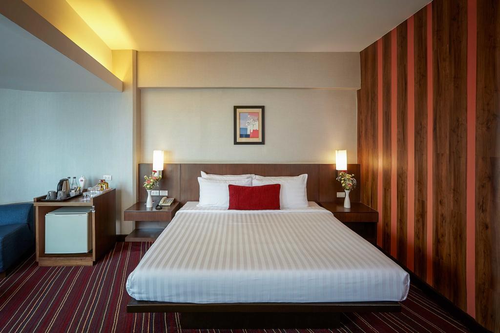 AMBASSADOR HOTEL BANGKOK photo 3