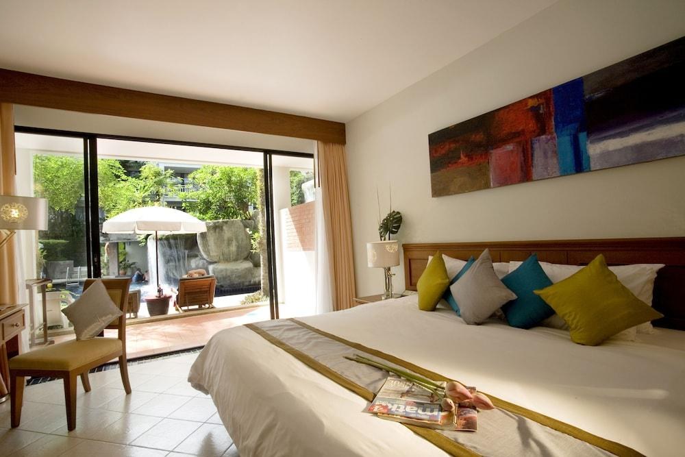 SUNSET BEACH RESORT photo 2
