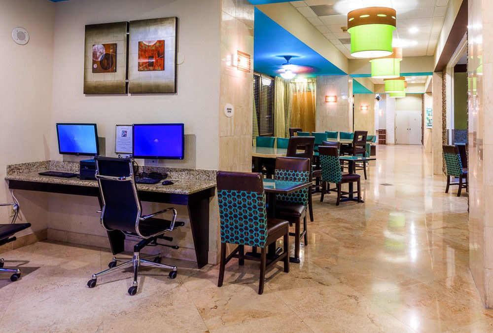 FOUR POINTS FORT LAUDERDALE AIRPORT/CRUISE PORT photo 3