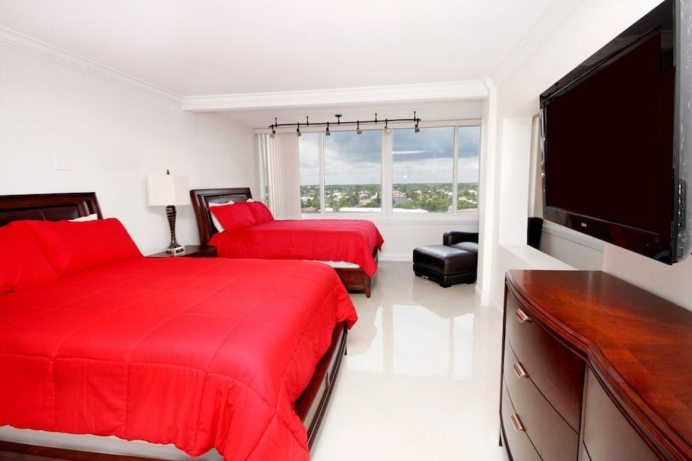 OCEAN MANOR BEACH RESORT photo 4