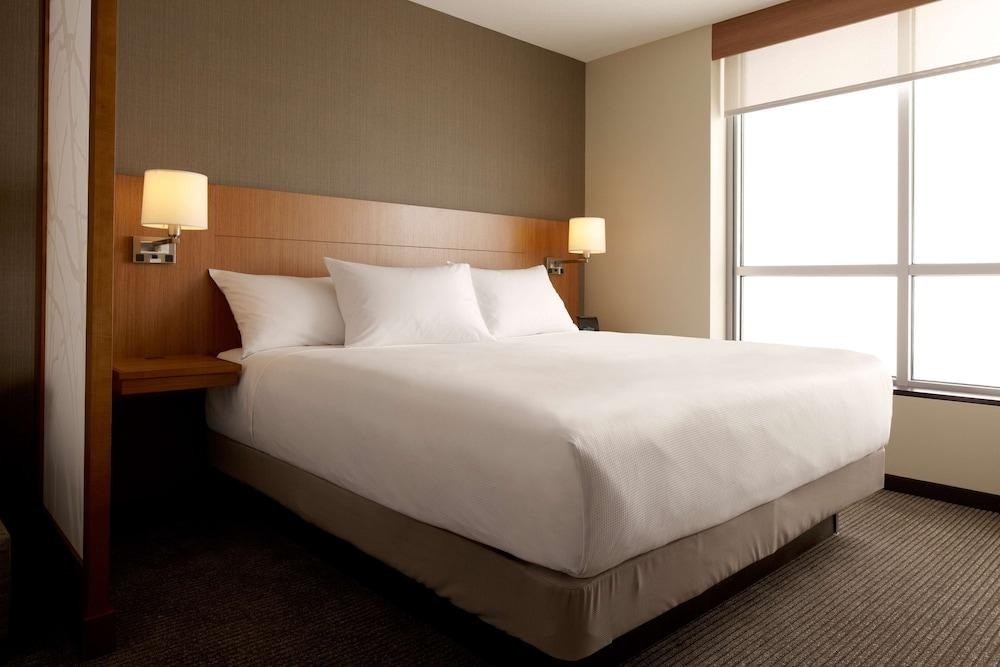 Hyatt Place Fort Lauderdale Cruise Port Conv photo 3