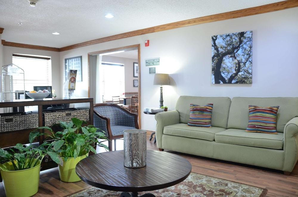 COUNTRY INN & SUITES BY CARLSON JACKSONVILLE photo 2