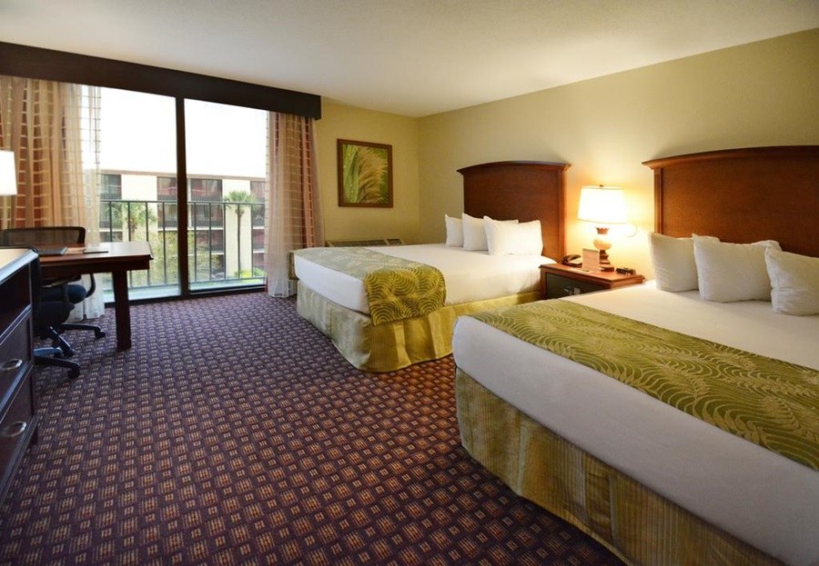 ROSEN INN CLOSEST TO UNIVERSAL