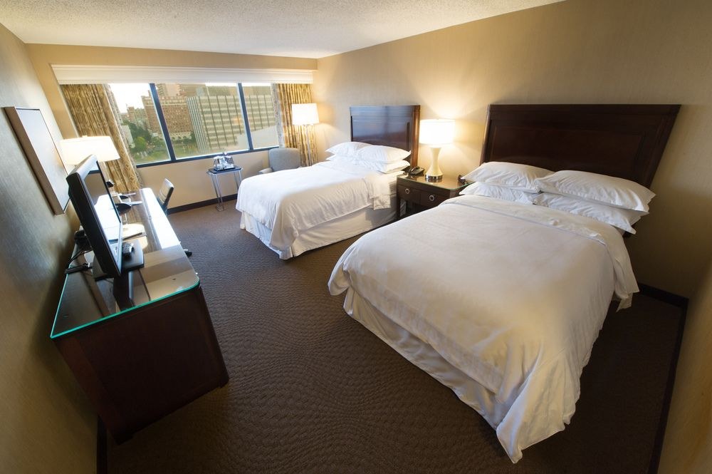 SHERATON MEMPHIS DOWNTOWN