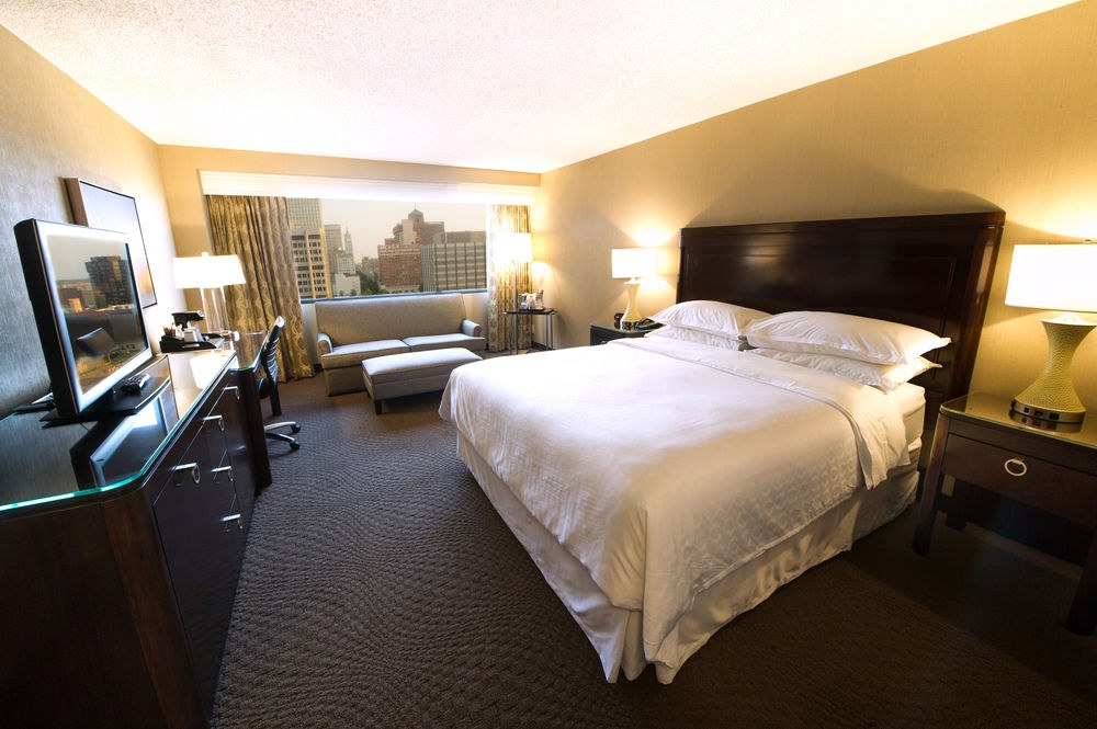 SHERATON MEMPHIS DOWNTOWN photo 1