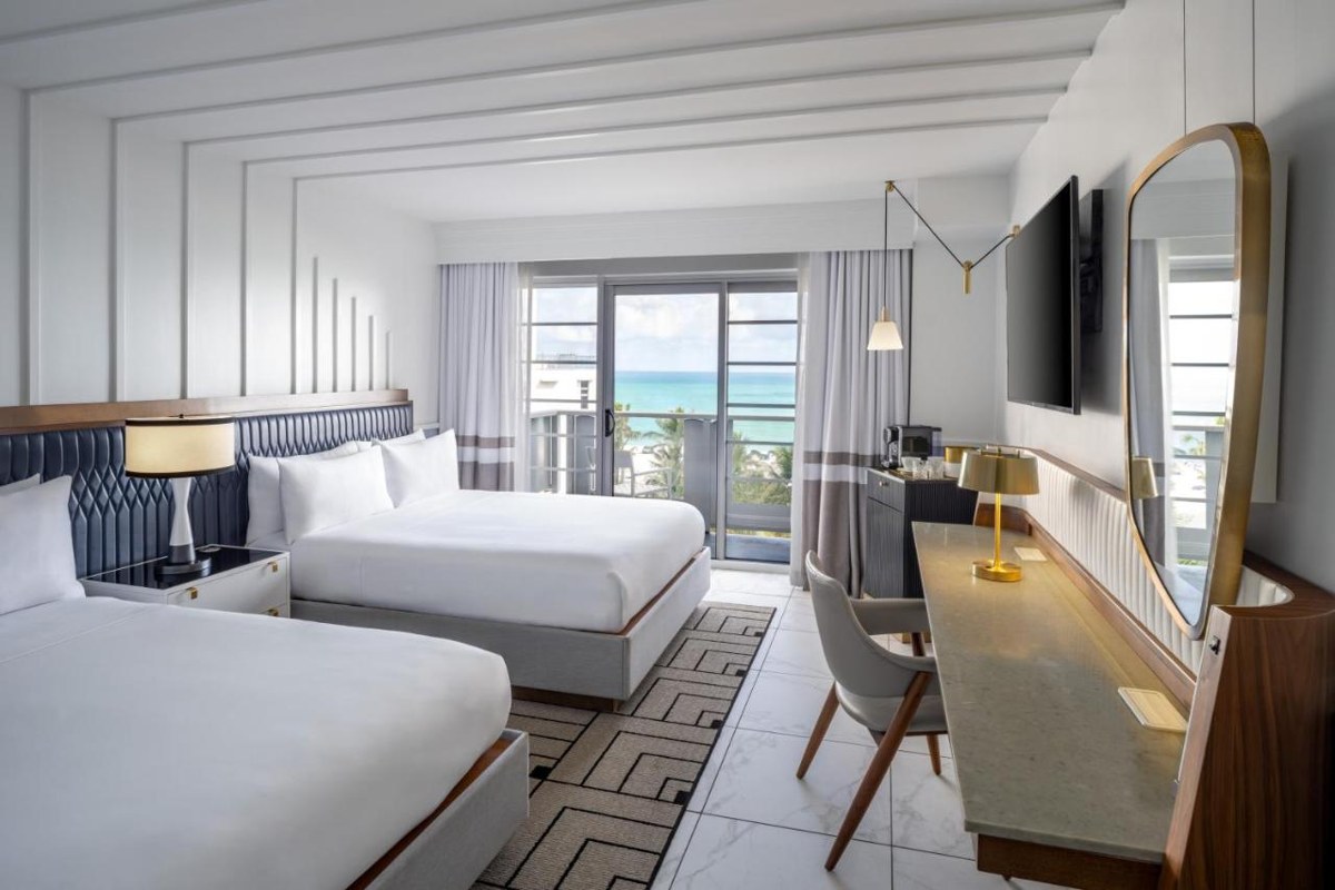 CADILLAC HOTEL BEACH CLUB , AUTOGRAPH COLLECTION photo 1