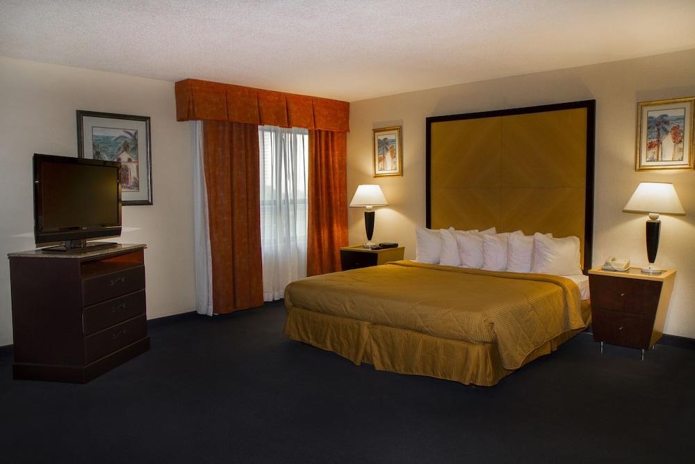 Comfort Inn & Suites Downtown Brickell-Port Of Miami photo 4