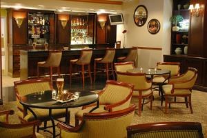 PARK PLAZA HOTEL BLOOMINGTON photo 2