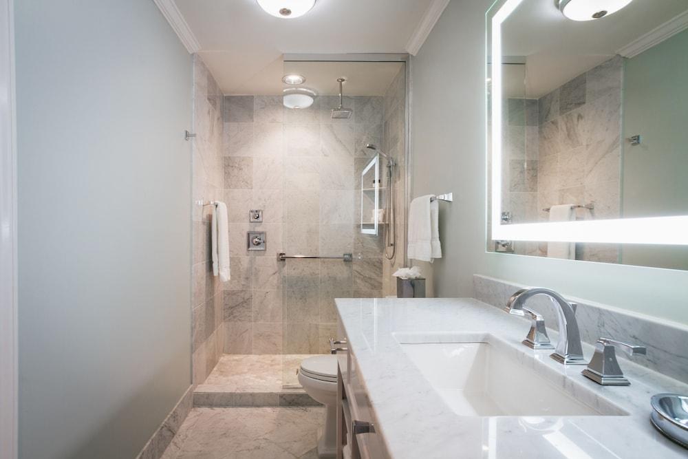 BIENVILLE HOUSE HOTEL photo 4