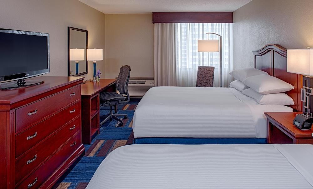 Wyndham New Orleans - French Quarter photo 2