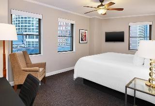 SELINA CHICAGO photo 4