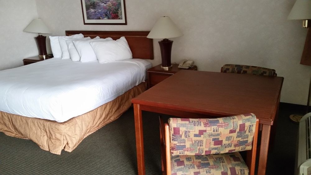 SHILO INN SUITES HOTEL RICHLAND photo 1