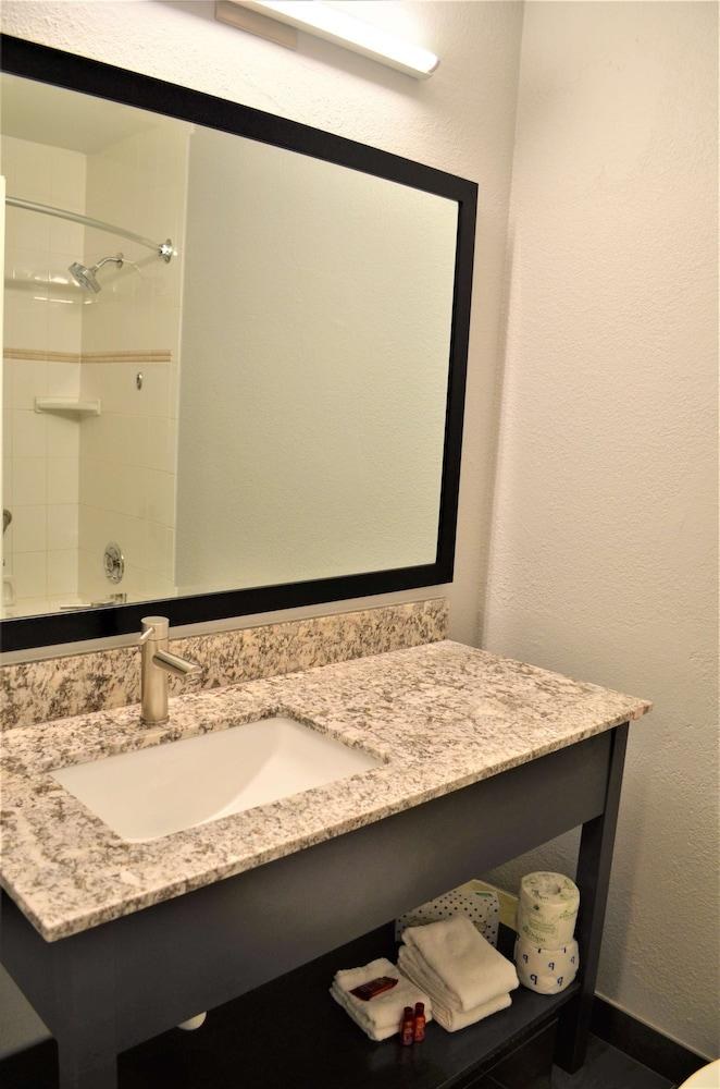 SHILO INN SUITES HOTEL RICHLAND photo 4