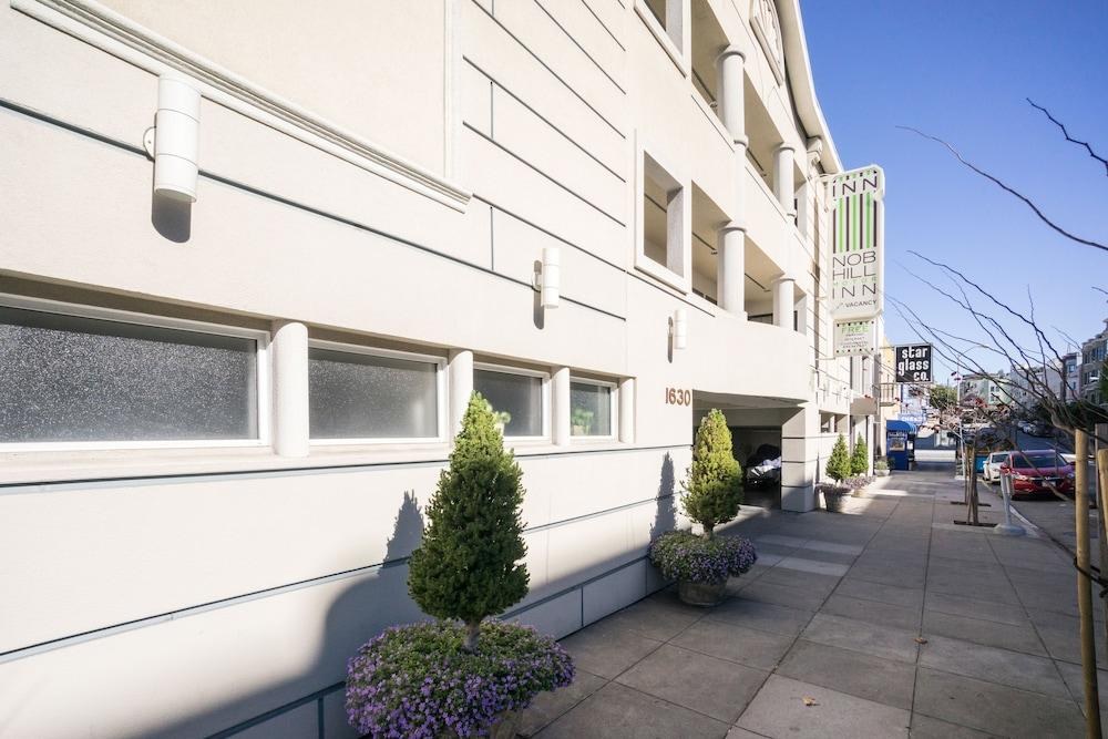 NOB HILL MOTOR INN photo 3