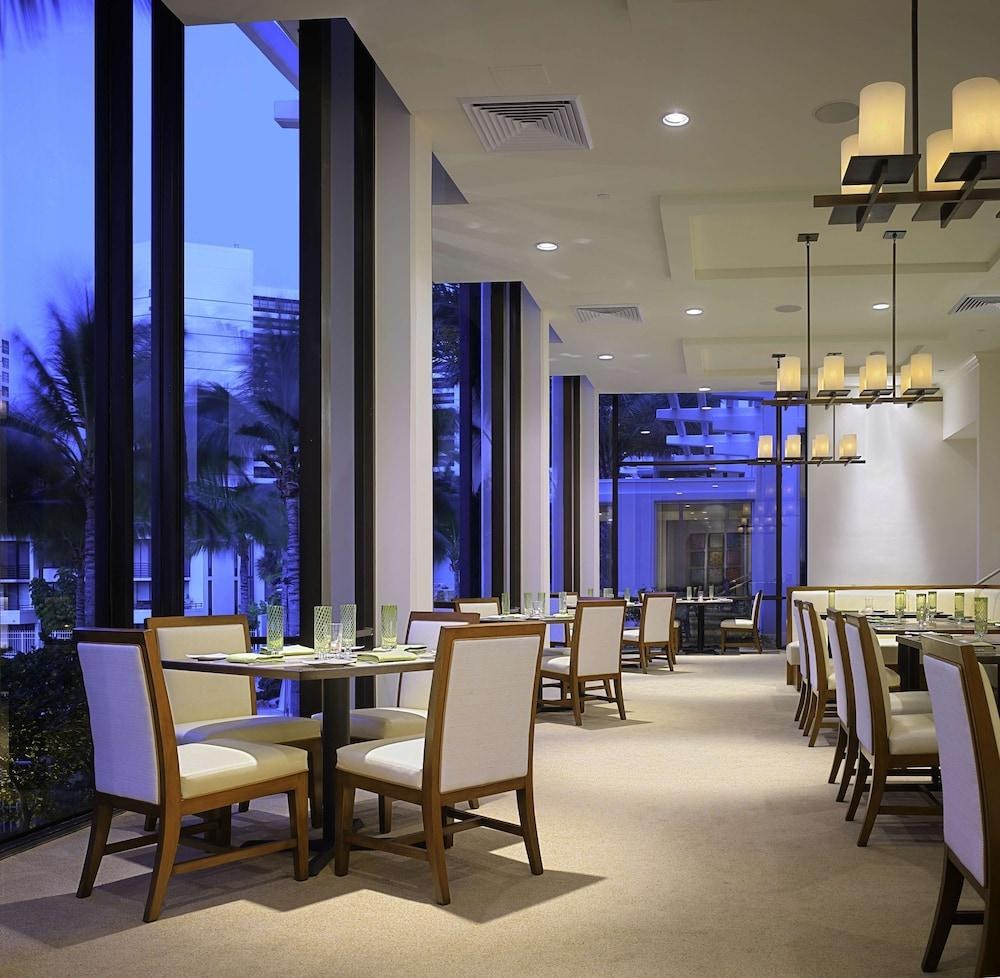 HYATT REGENCY SARASOTA photo 2