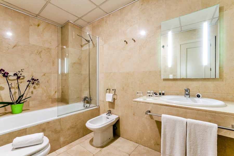 EXE SUITES 33 photo 2