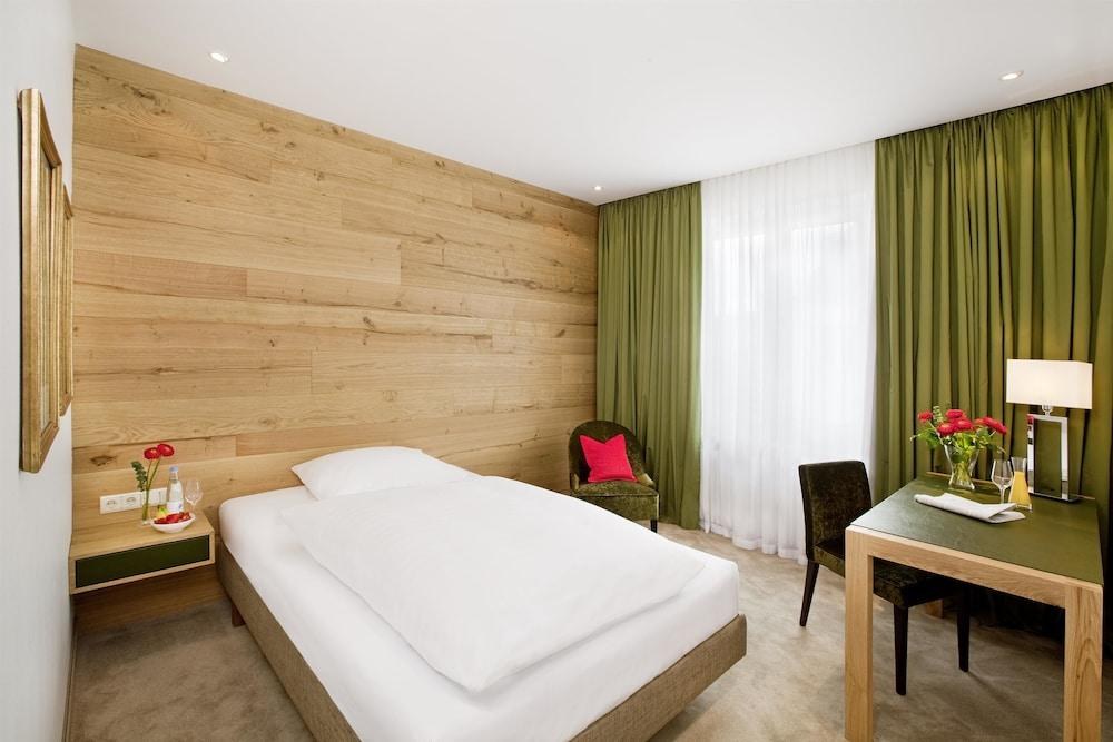 EDEN HOTEL WOLFF photo 4