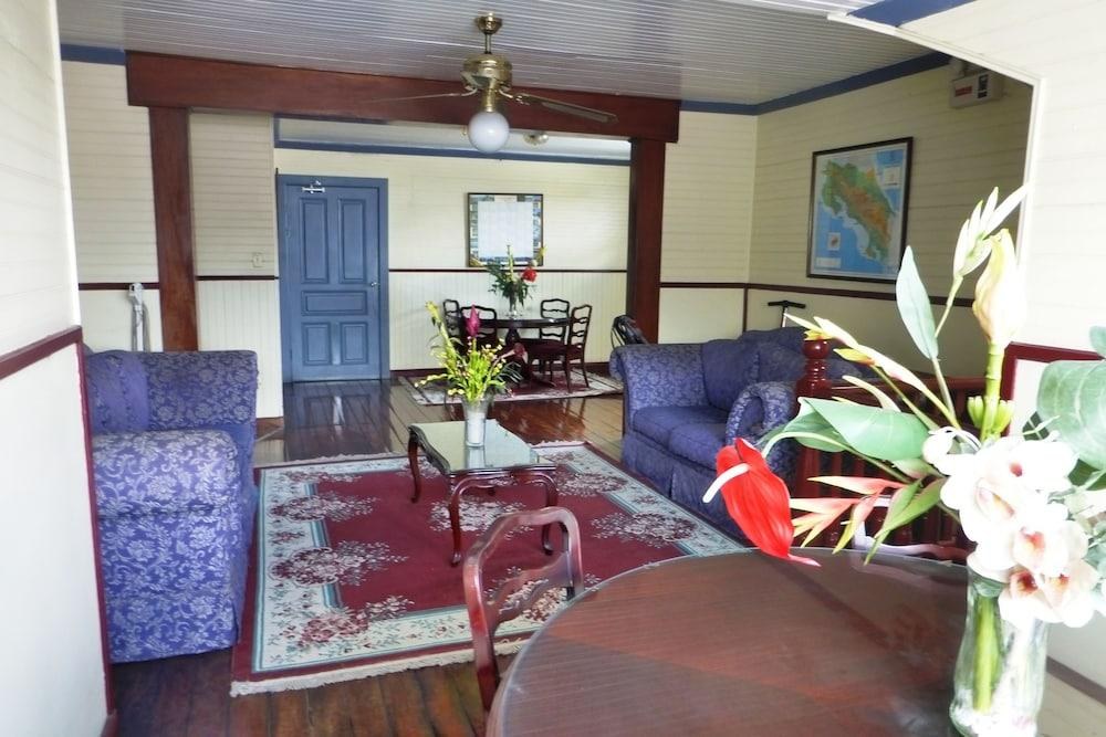 Santo Tomas Hotel photo 4