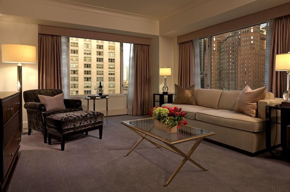 THE PENINSULA CHICAGO photo 2