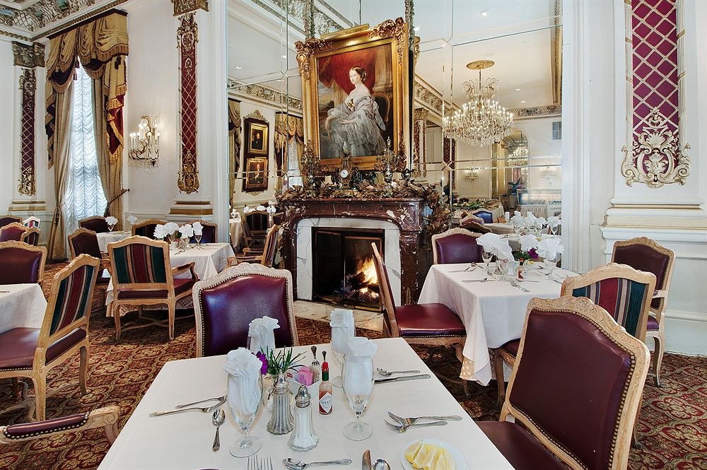 LE PAVILLON HOTEL