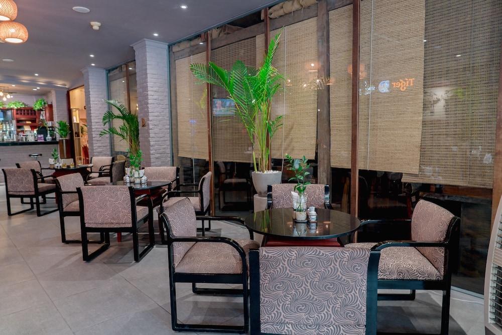 ROYAL HOTEL SAIGON photo 3