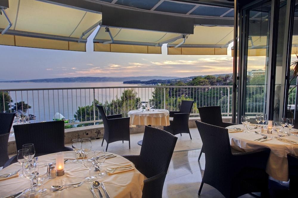 VALAMAR KORALJ HOTEL photo 4