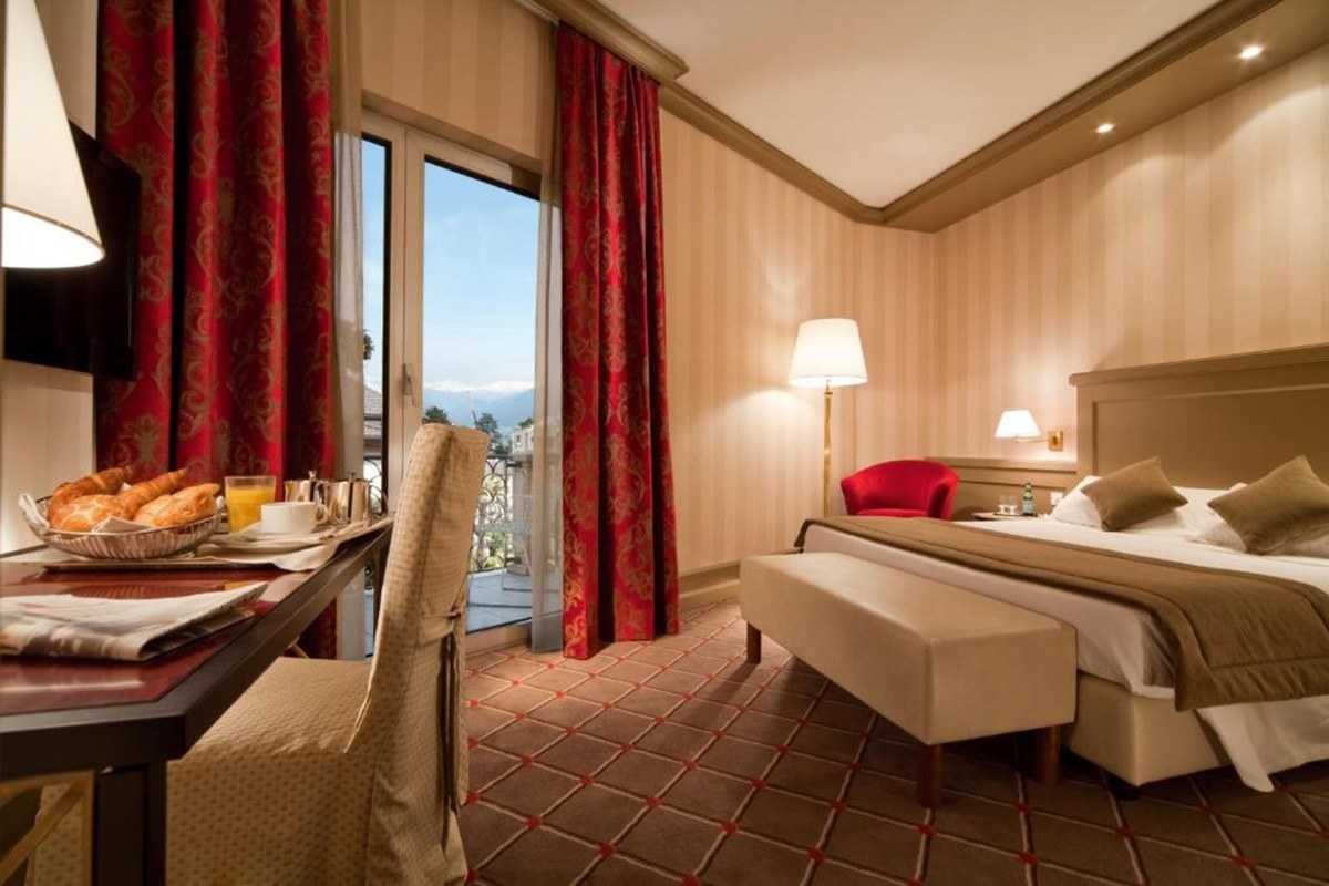 DE LA PAIX HOTEL photo 1