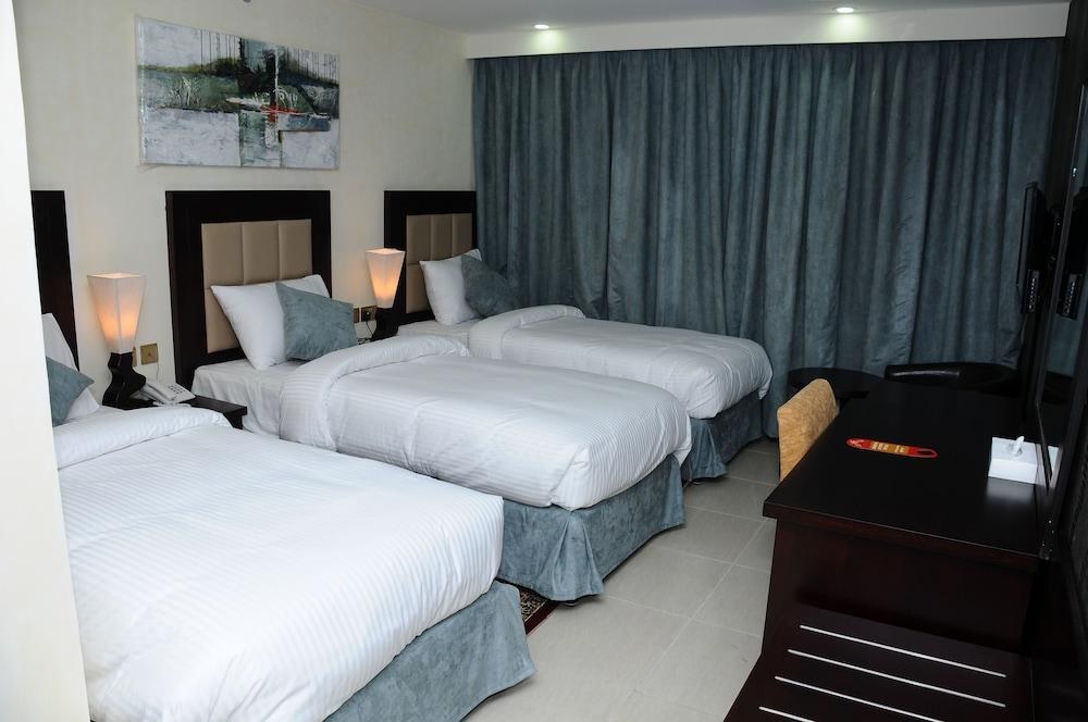 ROYAL FALCON HOTEL photo 4