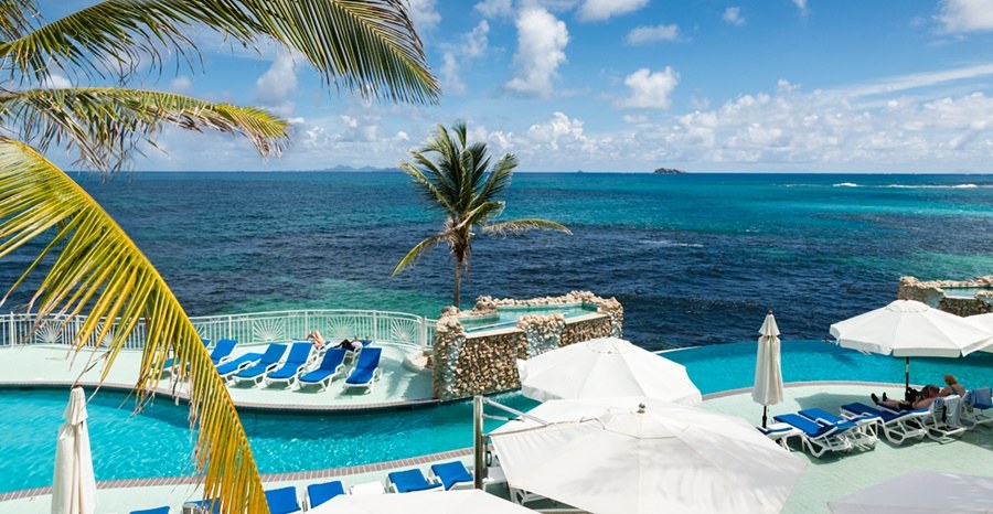 OYSTER BAY BEACH RESORT