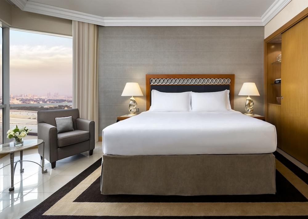 FAIRMONT DUBAI photo 4