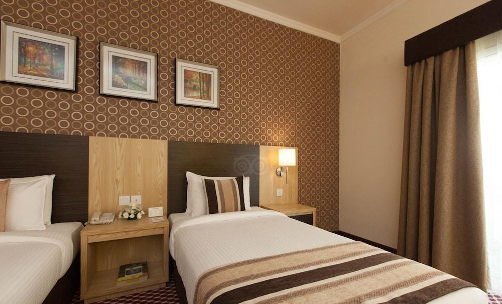 FORTUNE KARAMA HOTEL photo 3