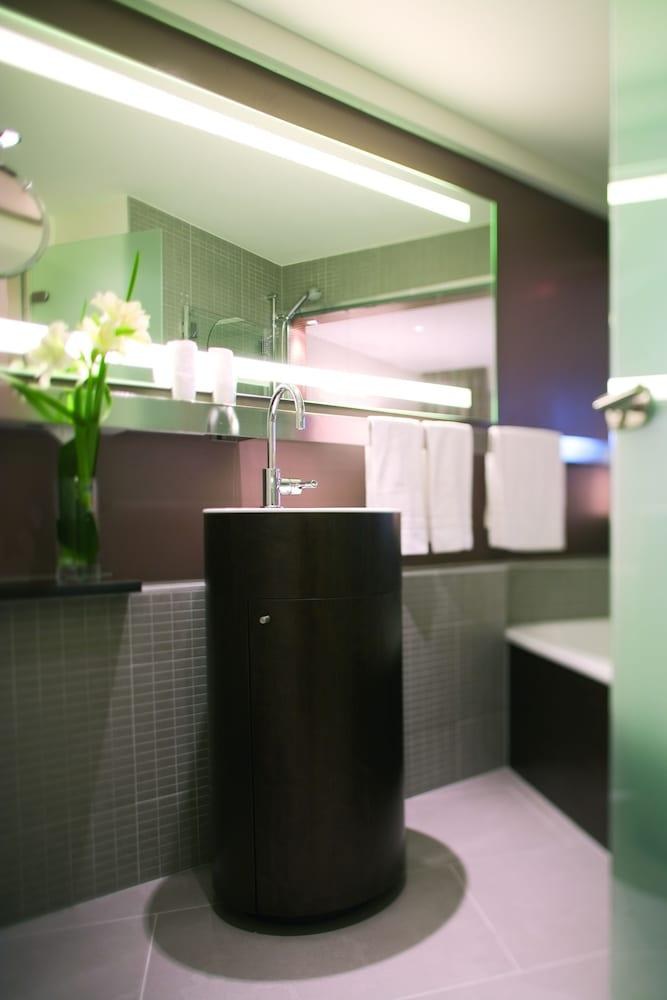 MOVENPICK HOTEL HAMBURG photo 4