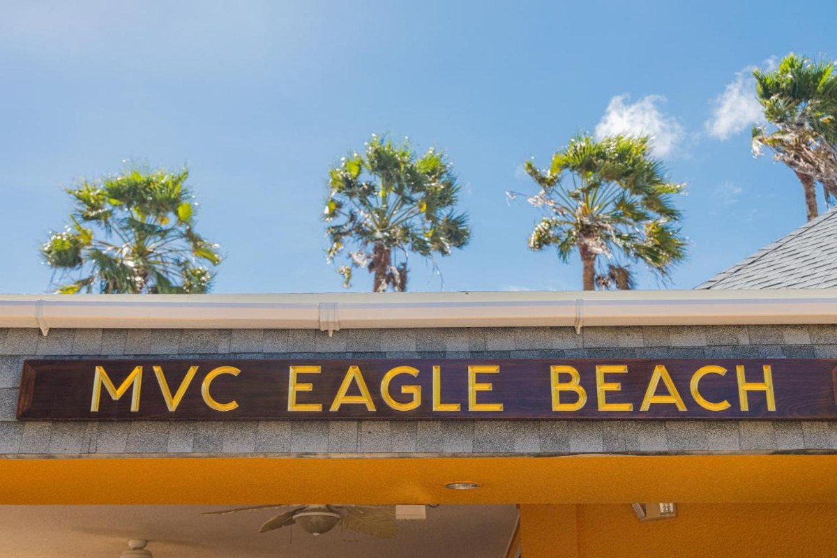 MVC EAGLE BEACH ARUBA photo 2