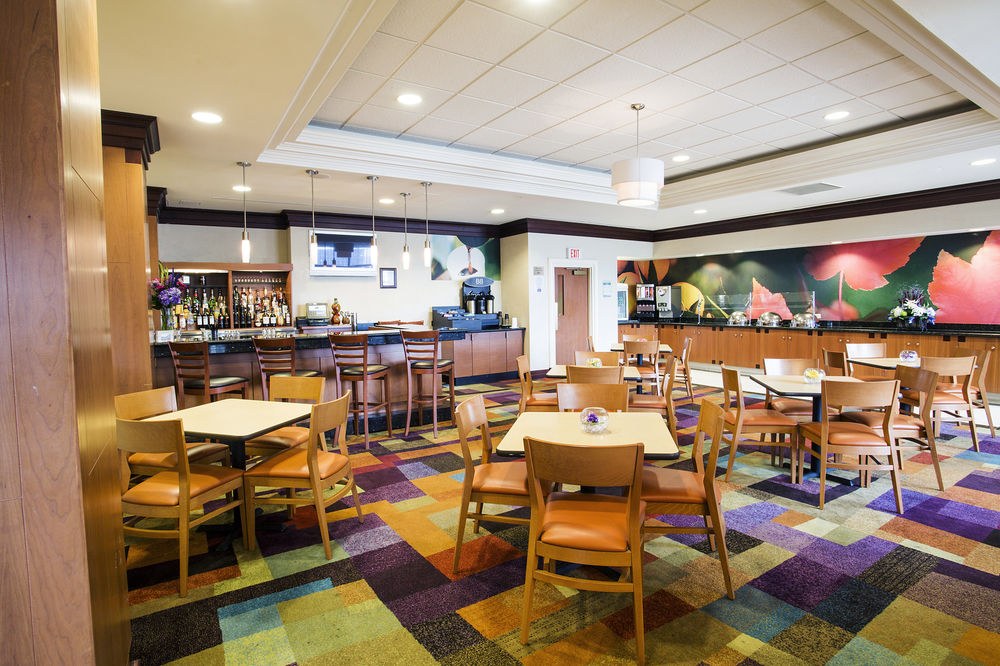 FAIRFIELD INN & SUITES TORONTO AIRPORT photo 3