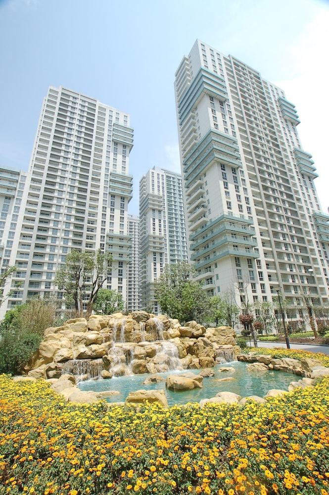 RAYFONT CELEBRITY HOTEL & APARTMENT SHANGHAI photo 2