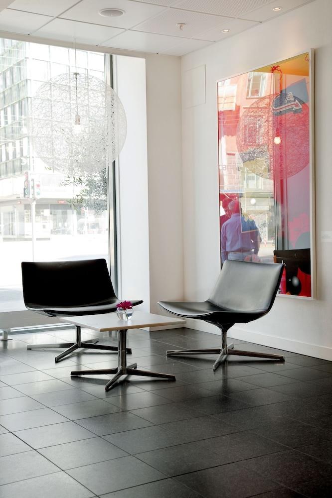 SCANDIC WEBERS photo 2