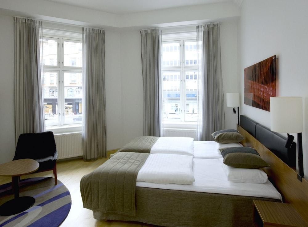 SCANDIC WEBERS photo 4